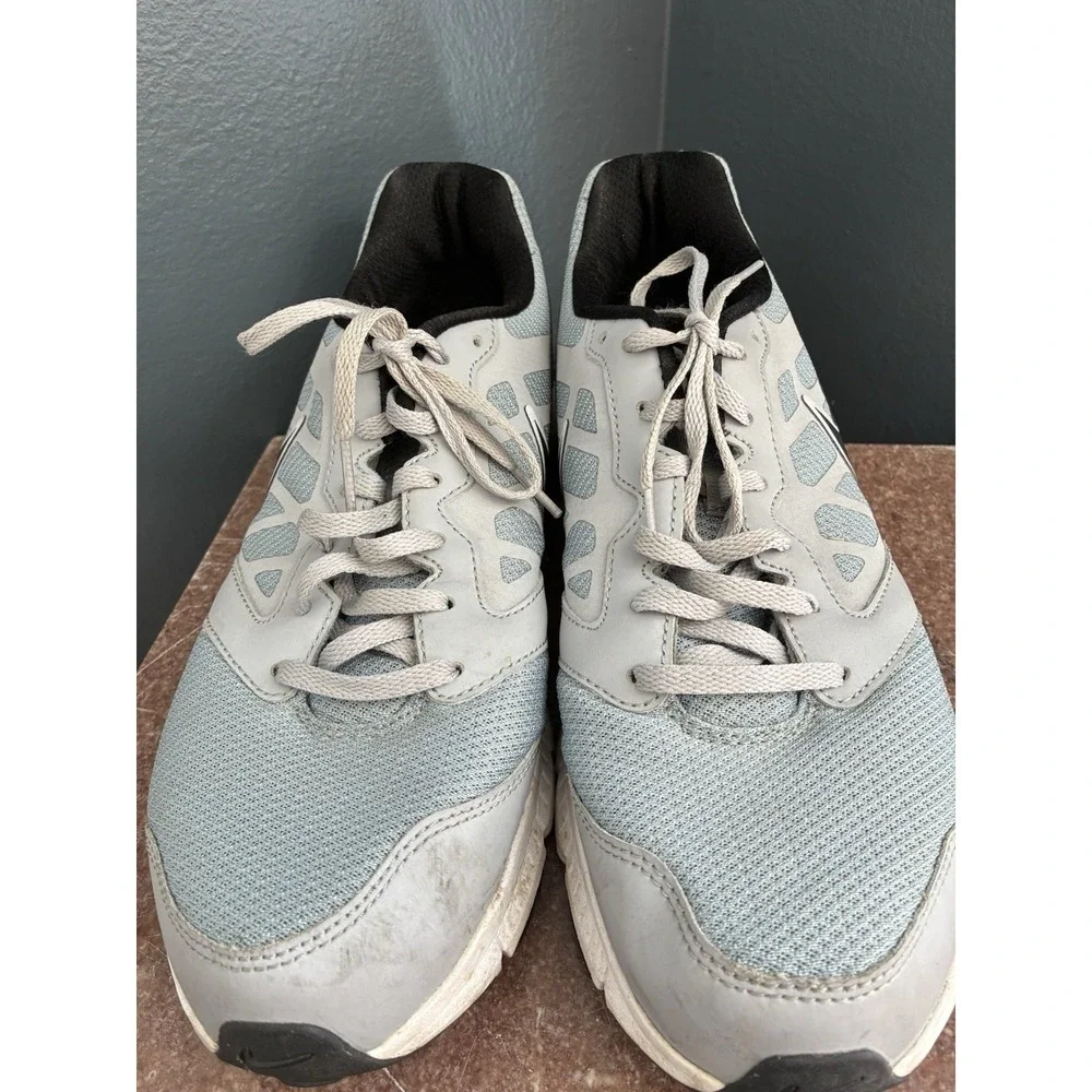 Nike Downshifter 6 Gray/Black Size 10 Men's Runnjng‎ Shoes